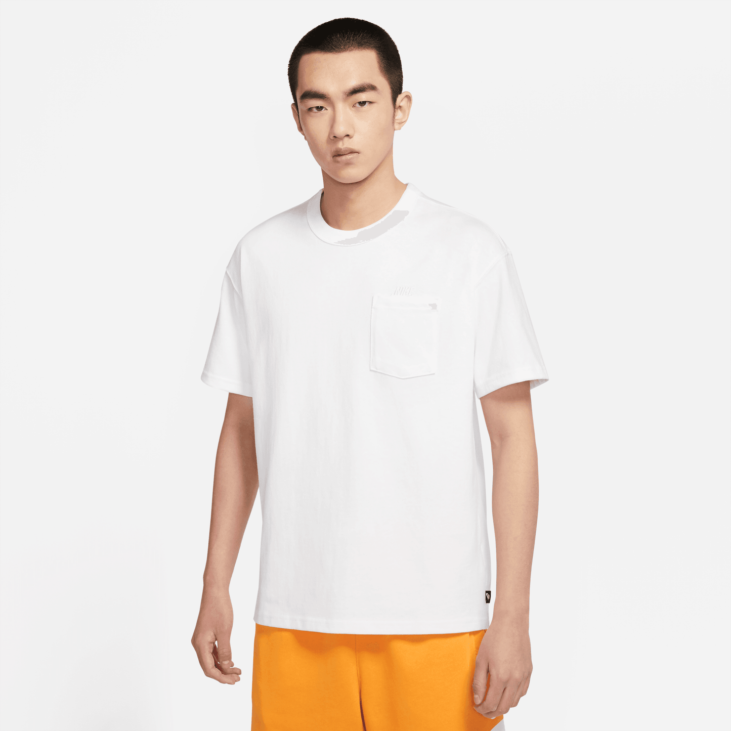 Nike Sportswear Sustainable Pocket T-Shirt